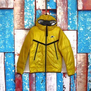 Men's Nike Sportswear Synthetic-Fill Windrunner Puffer Jacket XSMALL Yello/Black